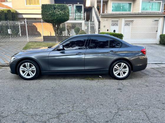 BMW 320i 2.0 SPORT 16V TURBO ACTIVE FLEX 4P AUTOMÁTICO BMW 320i 2.0 SPORT 16V TURBO ACTIVE FLEX 4P AUTOMÁTICO